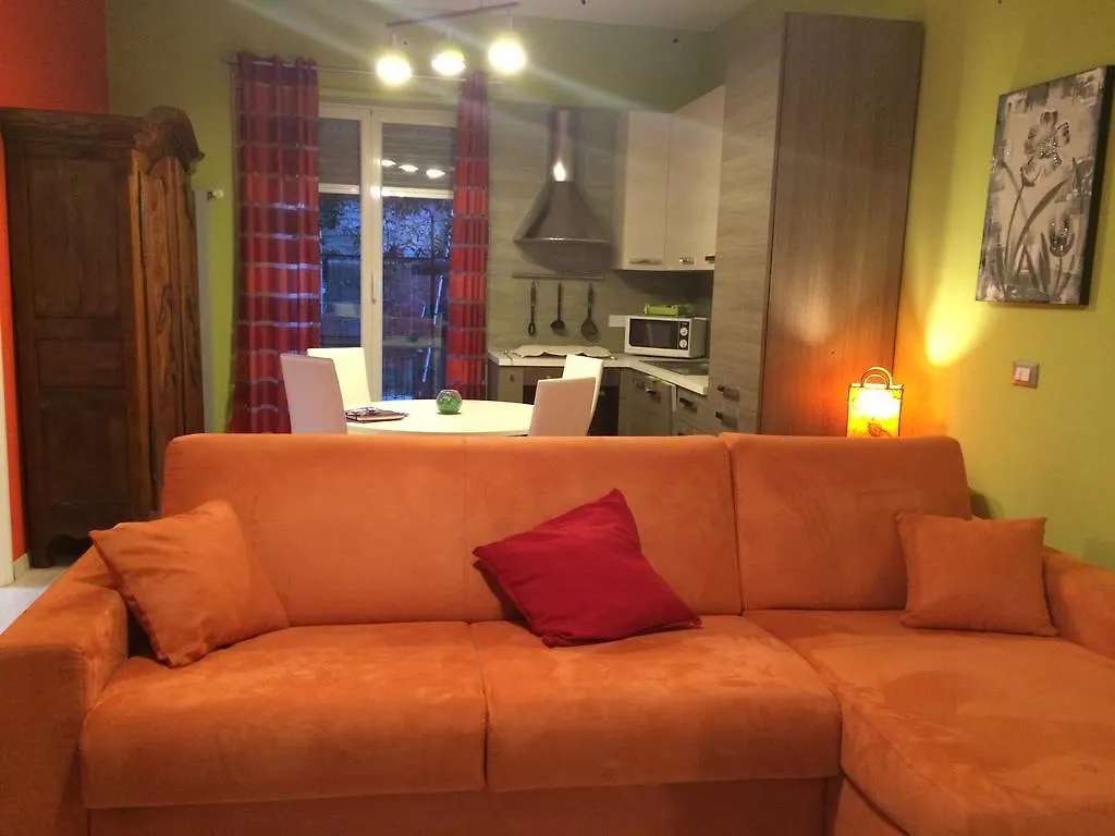 Casa Marina Apartment Genoa 0*,